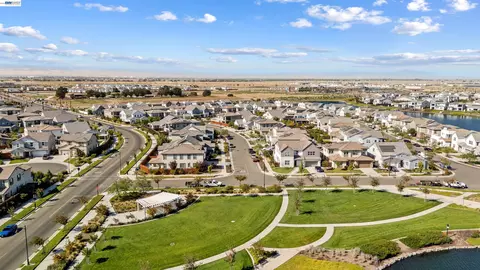 View/Area - 3143 Needham Ave, Lathrop, CA 95330 photo 4 of 6