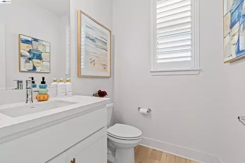Bath - 3143 Needham Ave, Lathrop, CA 95330 photo 1 of 3