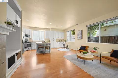 Living - 7318 Carter Ave, Newark, CA 94560 photo 3 of 8
