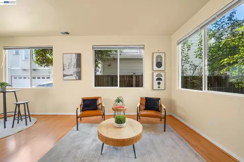 Living - 7318 Carter Ave, Newark, CA 94560 photo 4 of 8