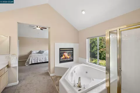 Bath - 3504 Fieldcrest Ave, Fairfield, CA 94534 photo 2 of 3