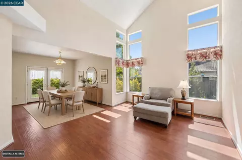 Living - 3504 Fieldcrest Ave, Fairfield, CA 94534 photo 1 of 6