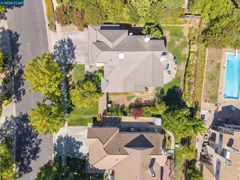 View/Area - 3504 Fieldcrest Ave, Fairfield, CA 94534 photo 10 of 10