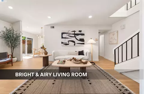 Living - 49 Showers Dr #H450, Mountain View, CA 94040 photo 2 of 4