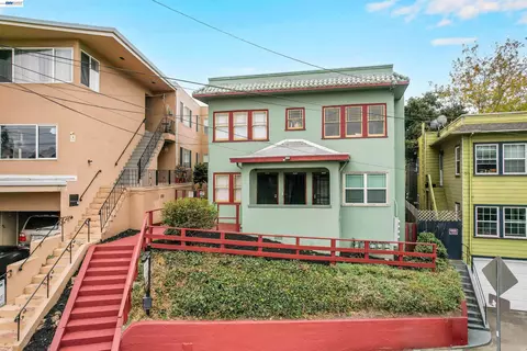 216 Oakland Ave, Oakland, CA 94611