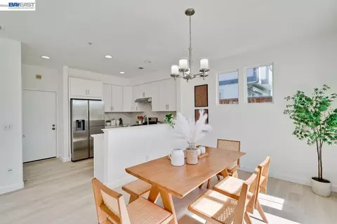 Dining - 7314 Carter Ave, Newark, CA 94560 photo 4 of 6