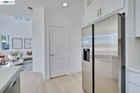 Entry Way - 7314 Carter Ave, Newark, CA 94560 photo 1 of 1