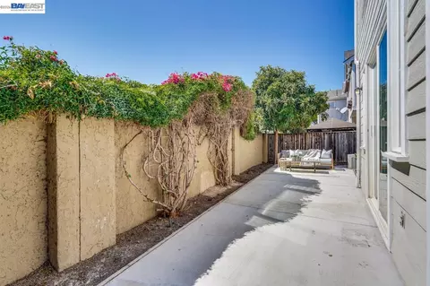 Exterior - 7314 Carter Ave, Newark, CA 94560 photo 3 of 5