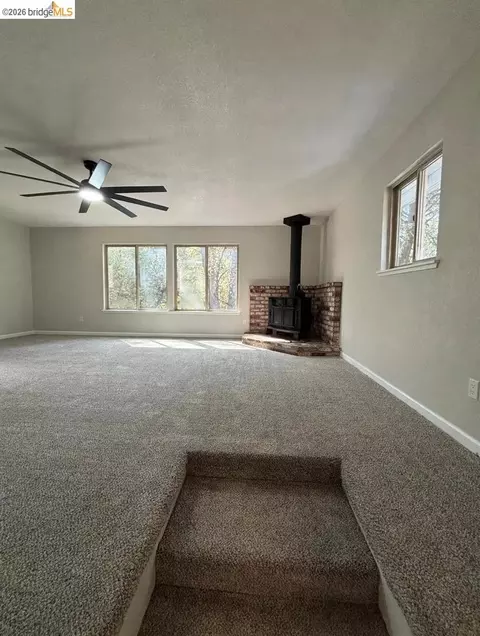 Living - 17892 Good Shepherd Dr, Sonora, CA 95370 photo 2 of 5
