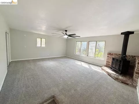 Living - 17892 Good Shepherd Dr, Sonora, CA 95370 photo 5 of 5