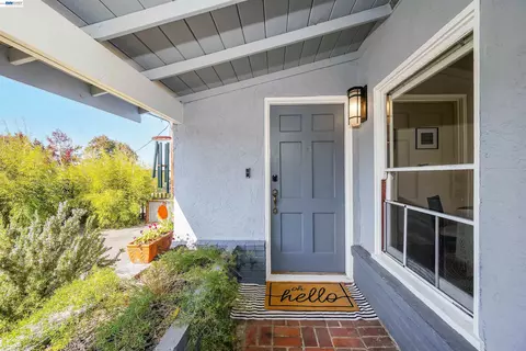 Entry Way - 1620 East Ave, Fairview, CA 94541 photo 1 of 4