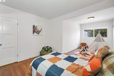 Bedroom - 1620 East Ave, Fairview, CA 94541 photo 2 of 7