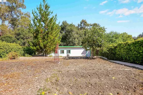 Exterior - 1620 East Ave, Fairview, CA 94541 photo 10 of 32