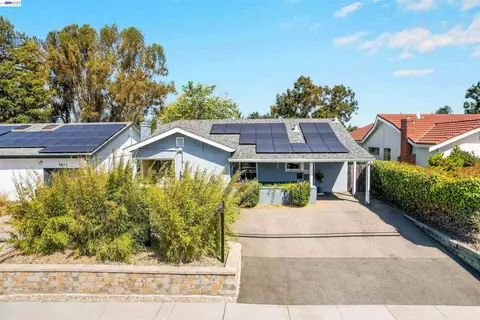 Exterior - 1620 East Ave, Fairview, CA 94541 photo 4 of 32