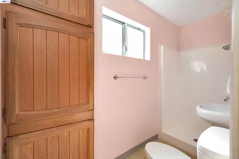 Bath - 1620 East Ave, Fairview, CA 94541 photo 1 of 4