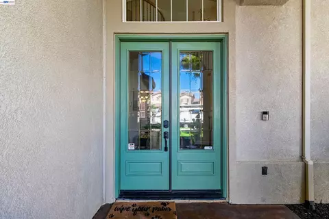Entry Way - 1434 Olivia Ct, Tracy, CA 95377 photo 1 of 7
