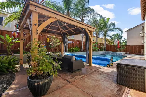 Other - 1434 Olivia Ct, Tracy, CA 95377 photo 17 of 18