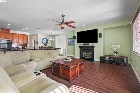 Other - 1434 Olivia Ct, Tracy, CA 95377 photo 7 of 18