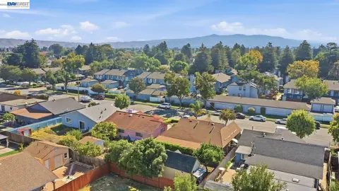 View/Area - 6239 Dairy Ave, Newark, CA 94560 photo 2 of 4