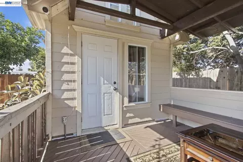 Exterior - 6239 Dairy Ave, Newark, CA 94560 photo 2 of 10