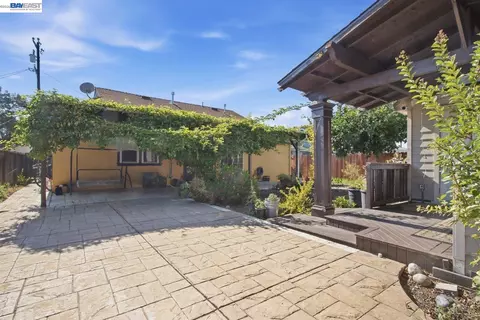 Exterior - 6239 Dairy Ave, Newark, CA 94560 photo 3 of 10