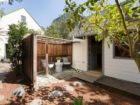Exterior - 2816 Webster St, Berkeley, CA 94705 photo 12 of 13