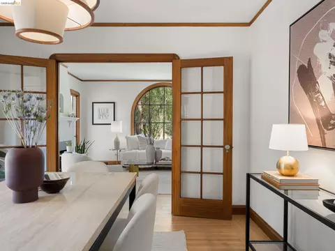 Dining - 2816 Webster St, Berkeley, CA 94705 photo 4 of 8