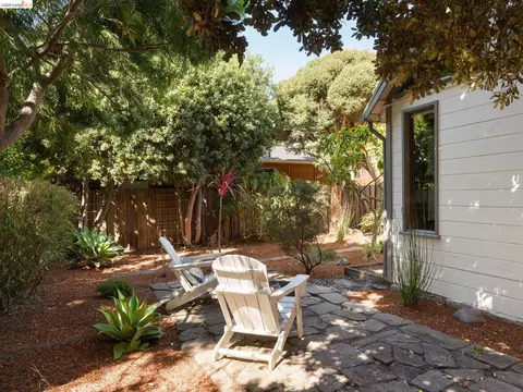 Exterior - 2816 Webster St, Berkeley, CA 94705 photo 13 of 13