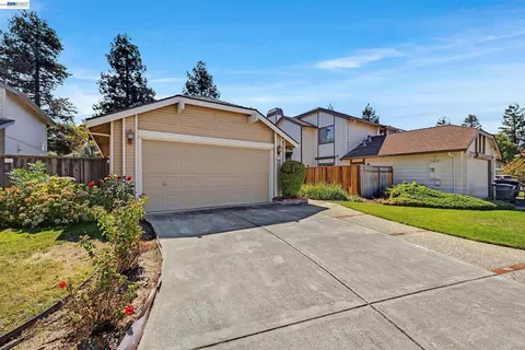 Exterior - 1816 Sinclair Dr, Pleasanton, CA 94588 photo 1 of 8