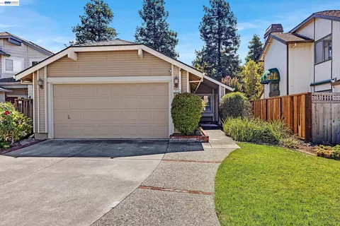 Exterior - 1816 Sinclair Dr, Pleasanton, CA 94588 photo 2 of 8