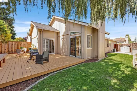 Exterior - 1816 Sinclair Dr, Pleasanton, CA 94588 photo 6 of 8