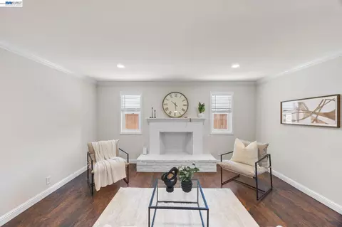 Living - 5582 Jonathan Dr, Newark, CA 94560 photo 1 of 9