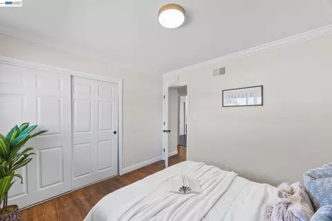 Bedroom - 5582 Jonathan Dr, Newark, CA 94560 photo 9 of 9