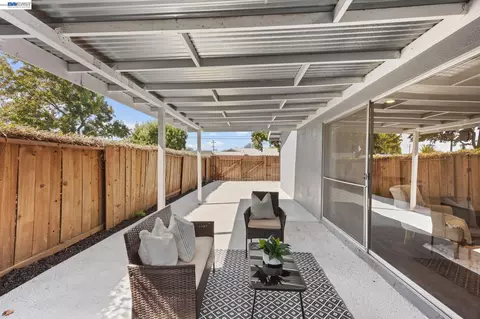 Exterior - 5582 Jonathan Dr, Newark, CA 94560 photo 3 of 6