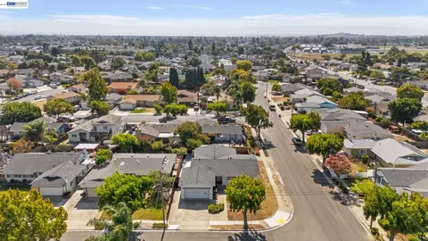 View/Area - 5582 Jonathan Dr, Newark, CA 94560 photo 6 of 7