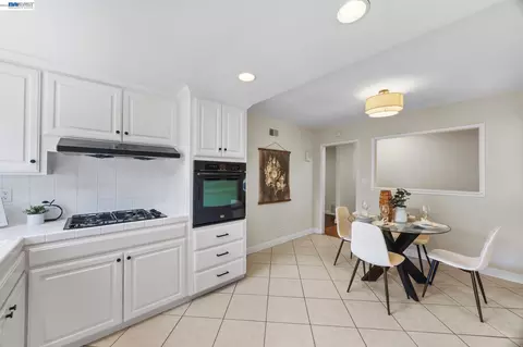 Kitchen - 5582 Jonathan Dr, Newark, CA 94560 photo 3 of 3