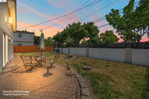Exterior - 8591 Beverly Ln, Dublin, CA 94568 photo 4 of 7