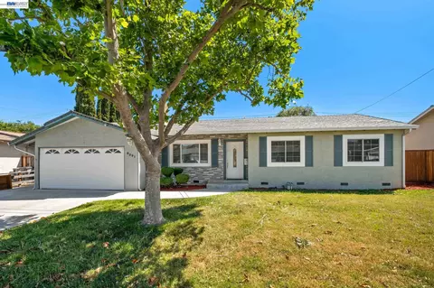 Exterior - 8591 Beverly Ln, Dublin, CA 94568 photo 7 of 7