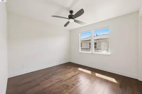 Bedroom - 457 Diller St, Alameda, CA 94501 photo 5 of 7