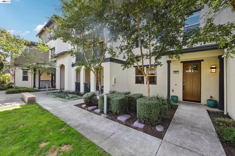 Exterior - 457 Diller St, Alameda, CA 94501 photo 14 of 14
