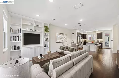 Other - 457 Diller St, Alameda, CA 94501 photo 2 of 11