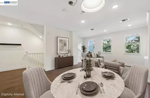 Dining - 457 Diller St, Alameda, CA 94501 photo 1 of 1