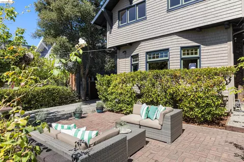 Exterior - 2731 Prince St, Berkeley, CA 94705 photo 11 of 13