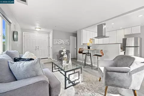 Other - 1880 Premier Pl, Concord, CA 94520 photo 3 of 7