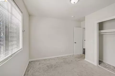 Bedroom - 206 E 16th St, Pittsburg, CA 94565 photo 4 of 4