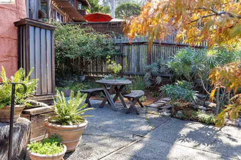 Exterior - 2711 Buena Vista Way, Berkeley, CA 94708 photo 4 of 18