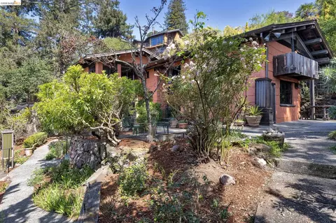 Exterior - 2711 Buena Vista Way, Berkeley, CA 94708 photo 11 of 18