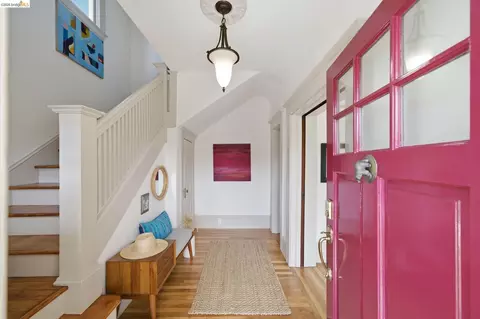 Entry Way - 2343 Roosevelt Ave, Berkeley, CA 94703 photo 1 of 5