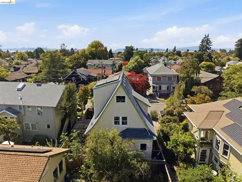 View/Area - 2343 Roosevelt Ave, Berkeley, CA 94703 photo 7 of 9