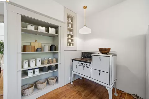 Kitchen - 2343 Roosevelt Ave, Berkeley, CA 94703 photo 5 of 5